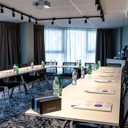 Novotel Centre Gare Анже
