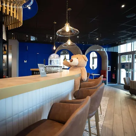 昂热中心车站诺富特酒店