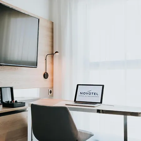 Novotel Centre Gare ホテル 4*