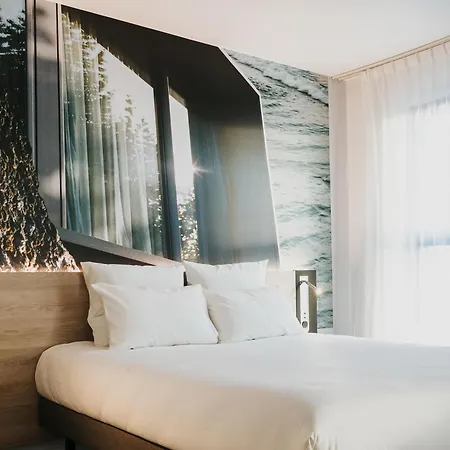 Novotel Centre Gare Hotel