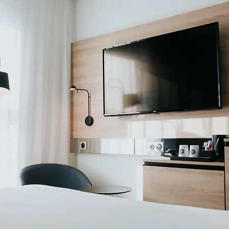 Hotel Novotel Centre Gare Angers