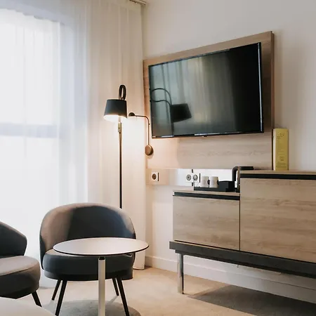 Novotel Centre Gare 4*