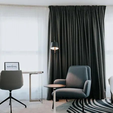 Novotel Centre Gare 4*