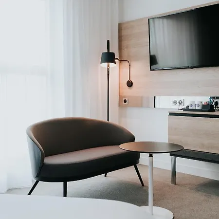 Novotel Centre Gare أنجير
