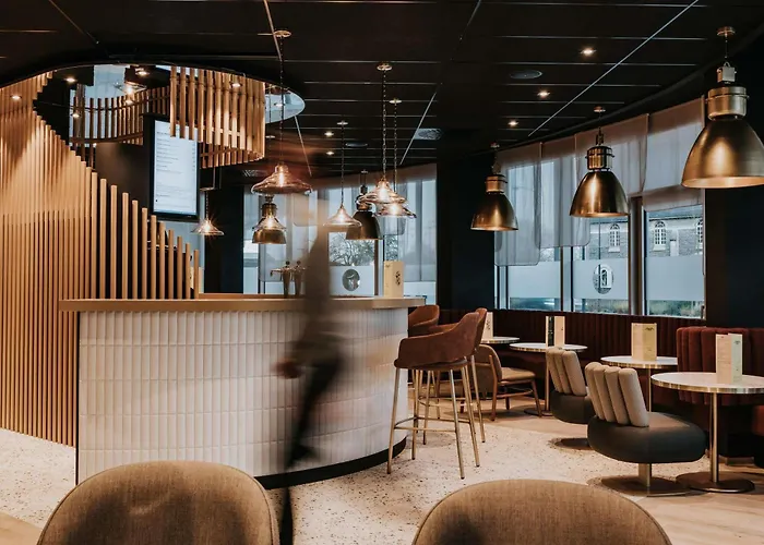 Hotel Novotel Centre Gare Angers