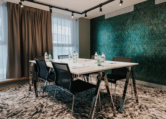 Otel Novotel Centre Gare Angers