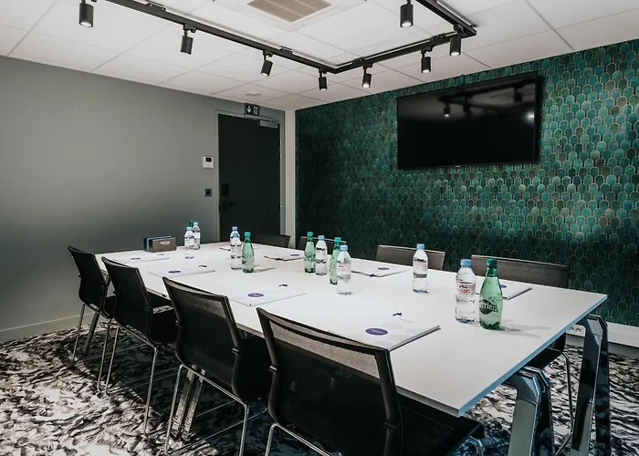 Novotel Centre Gare Hotel 4*