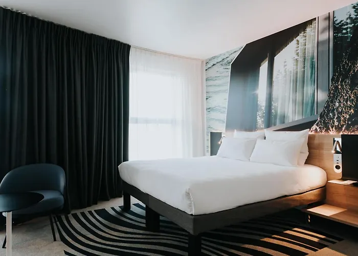 Otel Novotel Centre Gare Angers